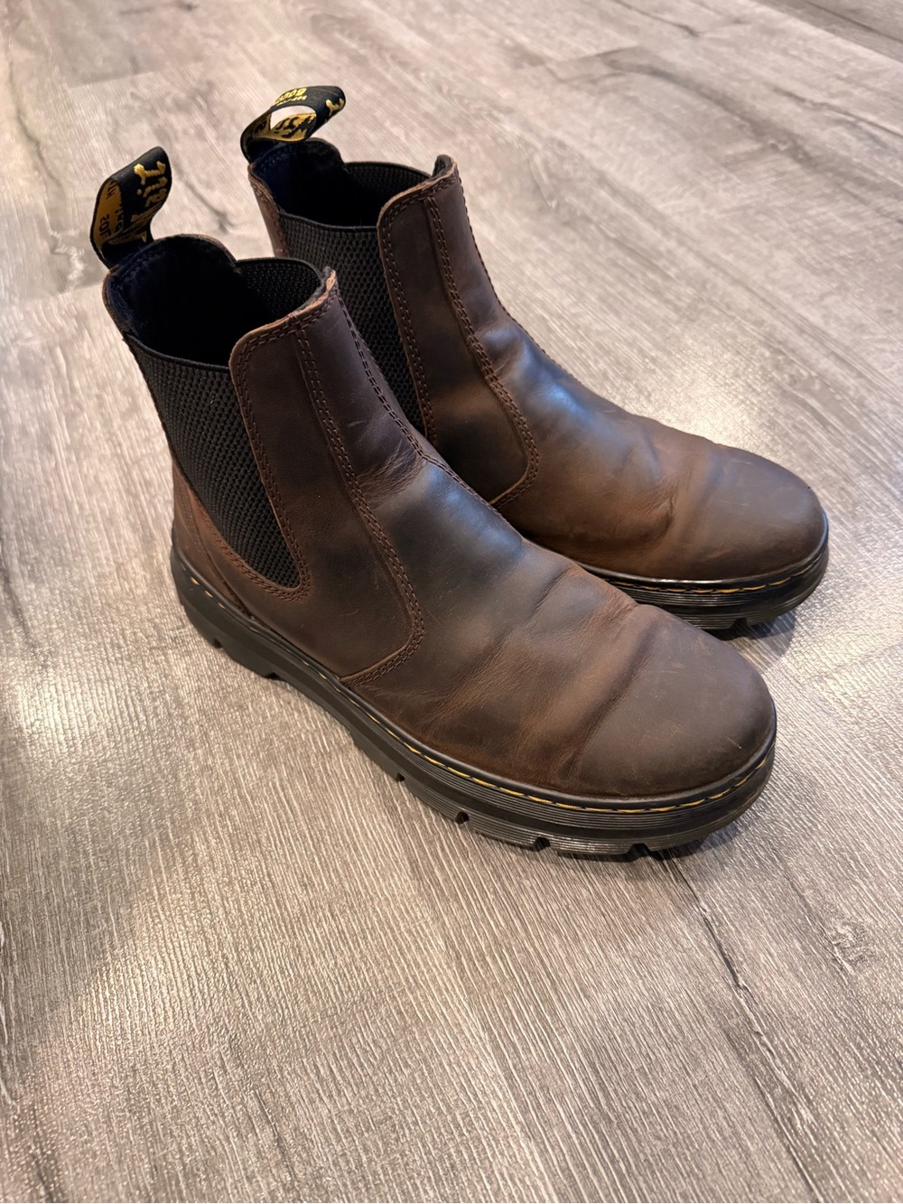 Dr. Martens Unisex Embury Crazy Horse Leather Chelsea Boots